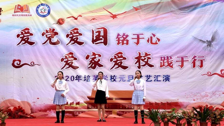英勇骑士向前冲无敌版